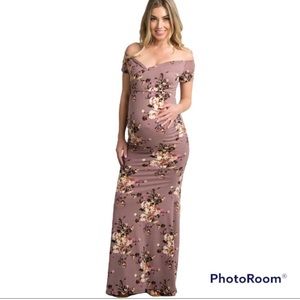 Gorgeous Pink Blush Maternity dress. Super soft and stretchy.